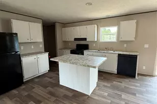 9526 Caycee Dr, Davidson, NC 28036 - Photo 3