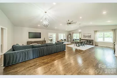 19533 Bustle Road, Cornelius, NC 28031 - Photo 5