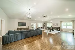 19533 Bustle Rd, Cornelius, NC 28031 - Photo 5