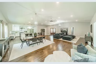 19533 Bustle Road, Cornelius, NC 28031 - Photo 7