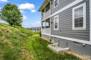 3005 Sagamore Ln, Asheville, NC 28806 - Photo 11