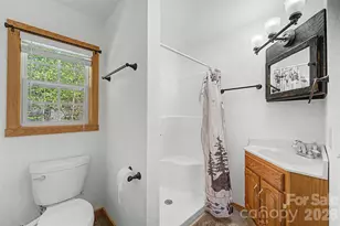 138 Hubbell Ln, Robbinsville, NC 28771 - Photo 39