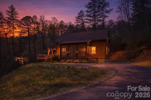 138 Hubbell Ln, Robbinsville, NC 28771 - Photo 1