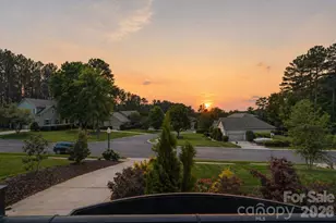 209 Holdsworth Dr, Mount Holly, NC 28120 - Photo 5