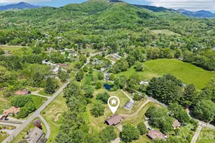 48 Chambers View Dr, Clyde, NC 28721 - Photo 7