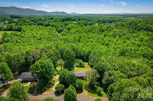 1983 Pinecrest Dr, Morganton, NC 28655 - Photo 29