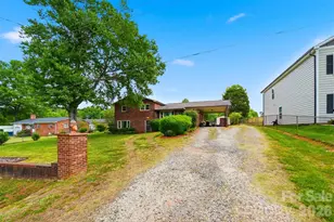 1329 33rd St SE, Conover, NC 28613 - Photo 25