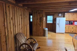 692 Buck Hill Rd, Newland, NC 28657 - Photo 5