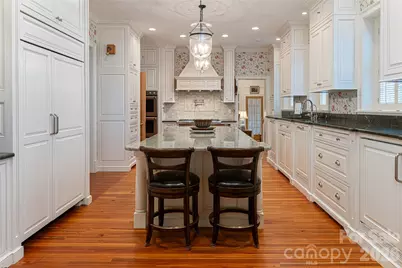 324 Vanderbilt Road, Asheville, NC 28803 - Photo 17