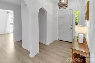 128 Spencer Woods Dr, Dallas, NC 28034 - Photo 3