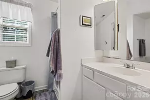 264 Brookstone Dr, Mount Holly, NC 28120 - Photo 15