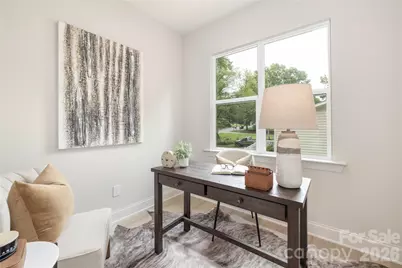 9218 Pinenoll Lane, Charlotte, NC 28215 - Photo 13
