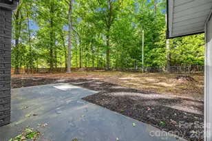 5950 Lake Wylie Rd, Clover, SC 29710 - Photo 27