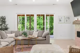 1325 Gateshead Ln, Matthews, NC 28105 - Photo 11