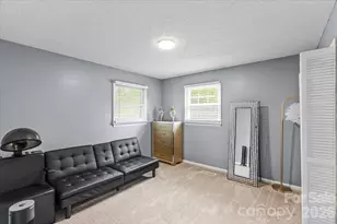 1527 Rhyne St, Shelby, NC 28152 - Photo 13