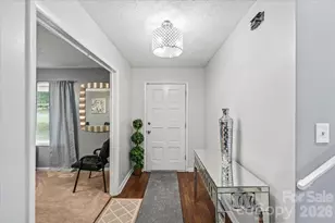 1527 Rhyne St, Shelby, NC 28152 - Photo 3