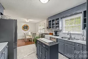 1527 Rhyne St, Shelby, NC 28152 - Photo 9
