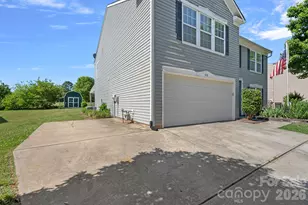 1918 Leesburg Dr, Clover, SC 29710 - Photo 33