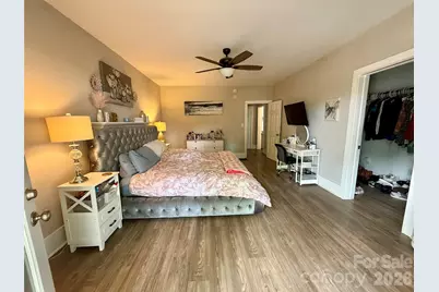 2709 N Main Avenue, Newton, NC 28658 - Photo 17