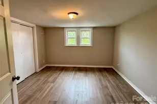 2709 N Main Ave, Newton, NC 28658 - Photo 31