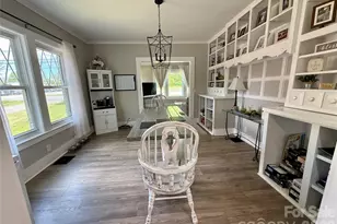 2709 N Main Ave, Newton, NC 28658 - Photo 15