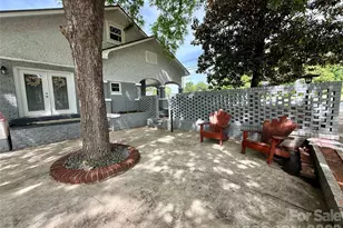 2709 N Main Ave, Newton, NC 28658 - Photo 37