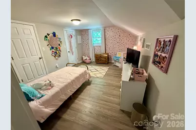 2709 N Main Avenue, Newton, NC 28658 - Photo 27