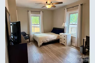 2709 N Main Avenue, Newton, NC 28658 - Photo 21