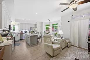 7014 Walton Heath Ln, Charlotte, NC 28277 - Photo 11