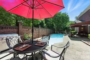7014 Walton Heath Ln, Charlotte, NC 28277 - Photo 7