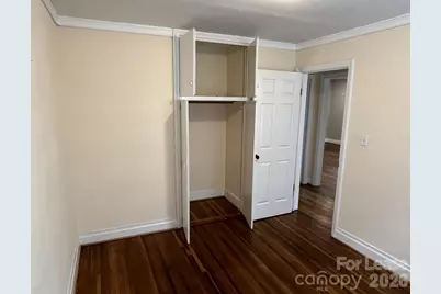 421 W Kingston Avenue, Charlotte, NC 28203 - Photo 9