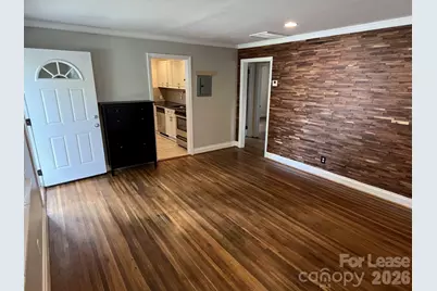 421 W Kingston Avenue, Charlotte, NC 28203 - Photo 5