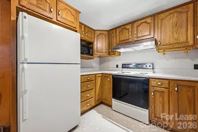8830 US 19W Highway, Burnsville, NC 28714 - Photo 7