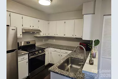 4811 Spring Lake Drive #E, Charlotte, NC 28212 - Photo 7