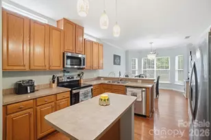 4593 Little Leaf Ln, Rock Hill, SC 29732 - Photo 5