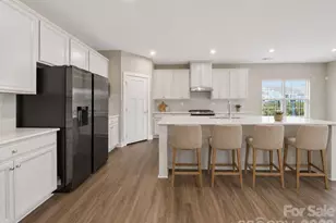 4067 Allenby Ln, Fort Mill, SC 29707 - Photo 7