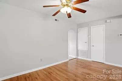 8846 Hunter Ridge Drive, Charlotte, NC 28226 - Photo 17