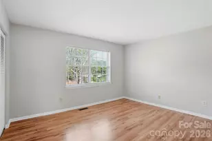 8846 Hunter Ridge Dr, Charlotte, NC 28226 - Photo 19