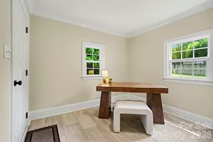 4065 Hiddenbrook Dr, Charlotte, NC 28205 - Photo 17