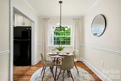 4065 Hiddenbrook Drive, Charlotte, NC 28205 - Photo 7