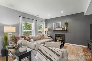 122 Fallen Spruce Dr, Asheville, NC 28806 - Photo 7