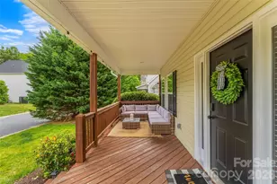 122 Fallen Spruce Dr, Asheville, NC 28806 - Photo 5