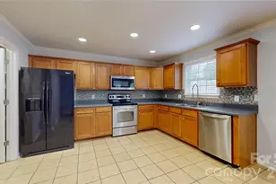 4219 Shasta Cir, Clover, SC 29710 - Photo 7