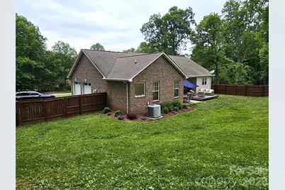 111 Old Hickory Drive, Morganton, NC 28655 - Photo 15