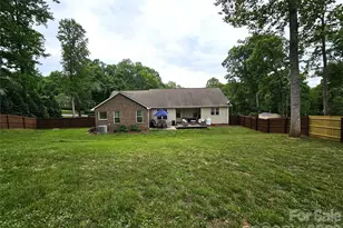 111 Old Hickory Dr, Morganton, NC 28655 - Photo 13