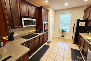 111 Old Hickory Dr, Morganton, NC 28655 - Photo 21