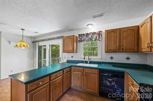 2998 Devonshire Dr, Rock Hill, SC 29732 - Photo 15