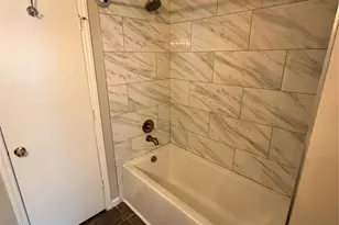 3837 Ironwood St, Charlotte, NC 28206 - Photo 5