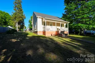 59 Park Cir, Lexington, NC 27295 - Photo 1