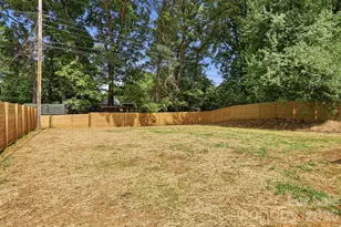 4017 Leeds Dr, Charlotte, NC 28205 - Photo 35